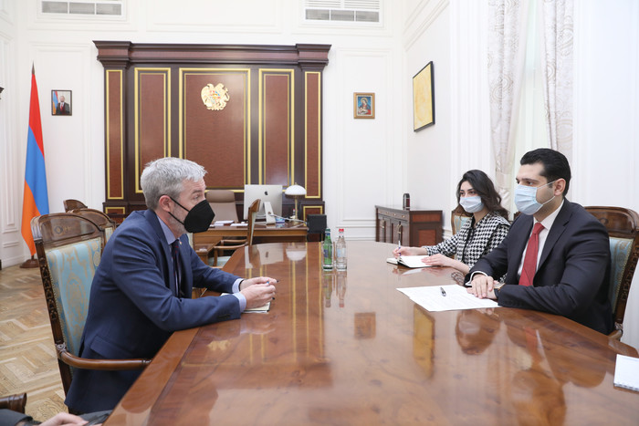 Փոխվարչապետ Մաթևոսյանն ու Հայաստանում Շվեդիայի դեսպանը շեշտել են Ադրբեջանում պահվող հայ ռազմագերիներ