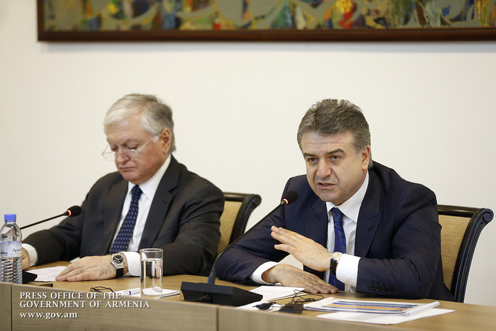 Վարչապետը հանդիպել է դիվանագիտական կորպուսի ներկայացուցիչների հետ