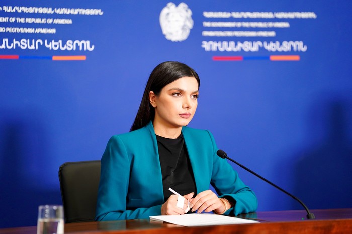 Այսօրվանից ընդունվում են նոյեմբեր և դեկտեմբեր ամիսների համար նախատեսված 50 000 դրամ աջակցության դիմո