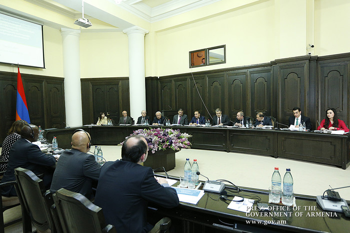Կառավարությունում քննարկվել են էներգետիկ ոլորտի զարգացման հեռանկարները