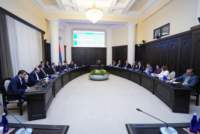 Կառավարությունը 382 մլն դրամ կհատկացնի միջպետական, հանրապետական նշանակության ավտոմոբիլային ճանապարհն