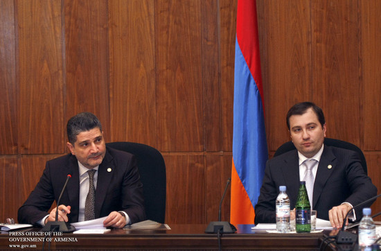 Կառավարությունում քննարկվեցին տեղեկատվական տեխնոլոգիաների ոլորտի զարգացման խնդիրները