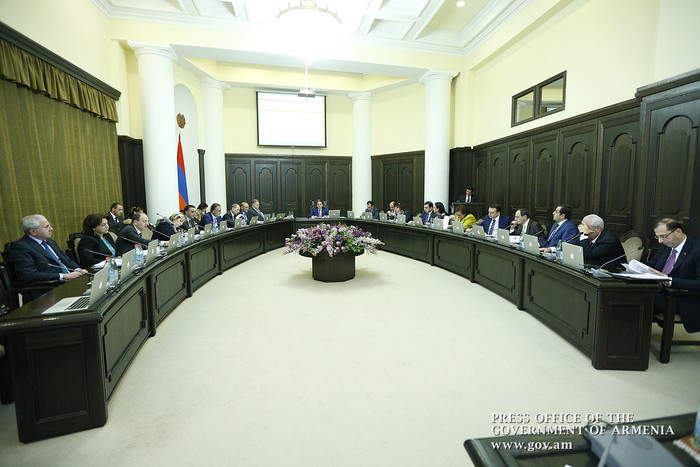 Վարչապետը հորդորել է լինել հետևողական դեղերի շուկայում գնագոյացման գործընթացների նկատմամբ