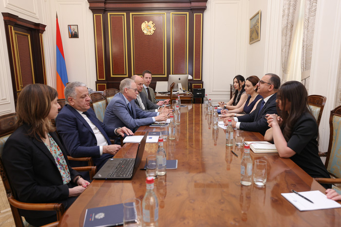 Փոխվարչապետ Տիգրան Խաչատրյանն  ընդունել  է ԵՄ Արտաքին գործողությունների եվրոպական ծառայության տնօրեն
