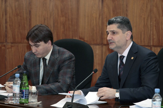 Կառավարությունում շարունակվում են նախարարական հաշվետվությունների լսումները