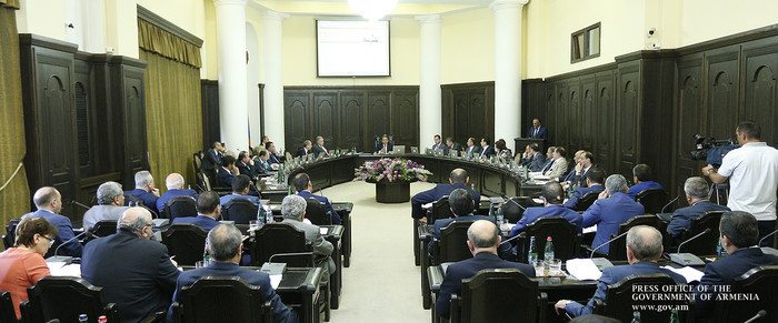 ՀՀ վարչապետը հանձնարարականներ է տվել կրթության ոլորտի և գնումների գործընթացի  բարեփոխումների վերաբեր
