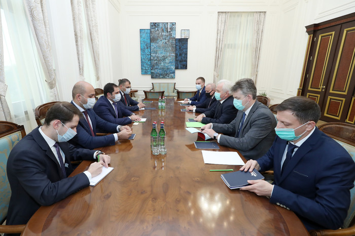 Փոխվարչապետ Սուրեն Պապիկյանը հանդիպել է Իգոր Մասլովի գլխավորած պատվիրակությանը