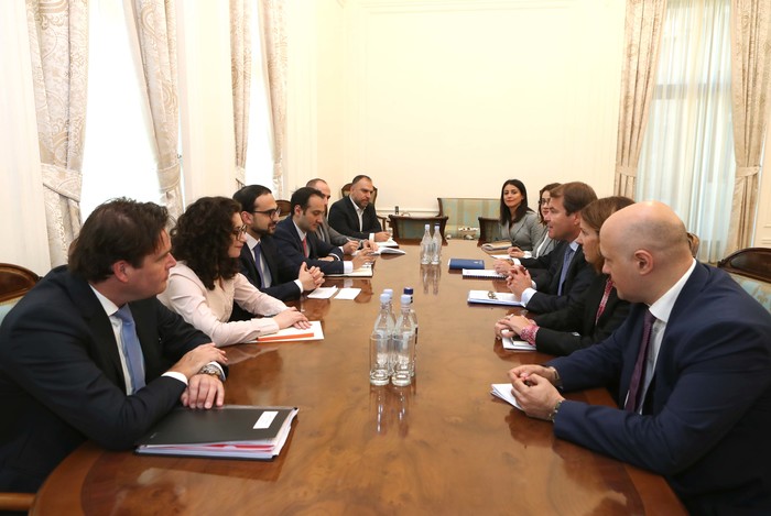 Փոխվարչապետ Տիգրան Ավինյանն ընդունել է ՎԶԵԲ առաջին փոխնախագահին