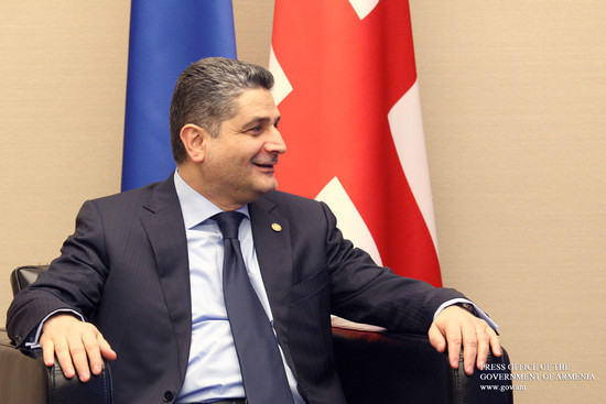 Հայաստանի և Վրաստանի վարչապետերը քննարկել են երկկողմ հետաքրքրություններ ներկայացնող հարցեր