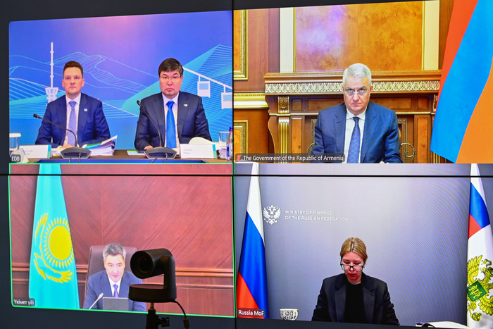 Փոխվարչապետ Մհեր Գրիգորյանը մասնակցել է Եվրասիական զարգացման բանկի խորհրդի նիստին