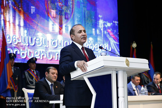 Վարչապետը շնորհավորել է ոստիկանության աշխատակիցներին մասնագիտական տոնի առթիվ