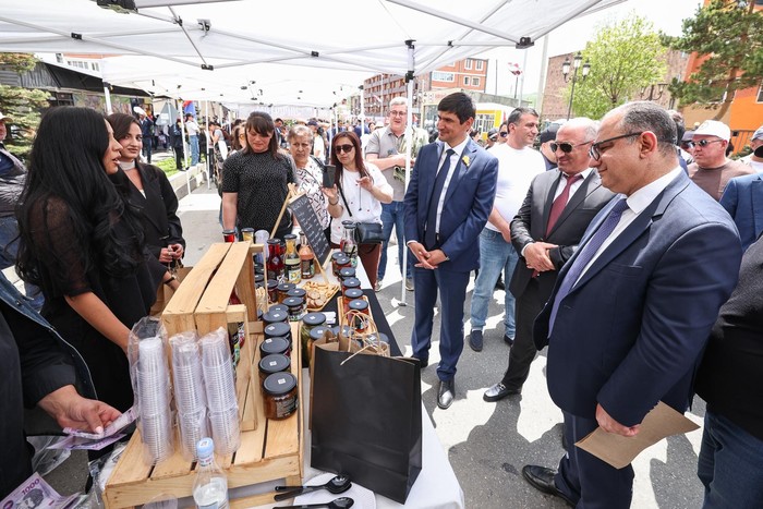 Փոխվարչապետ Տիգրան Խաչատրյանը մասնակցել է Հանրապետության տոնին և Ապարանի հաղթական ճակատամարտի 108-ամ