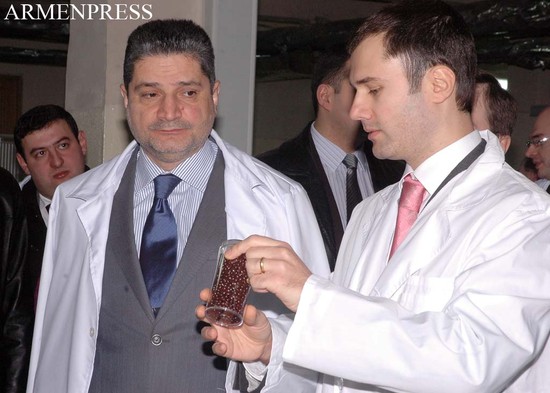 ՀՀ վարչապետն այցելել է «Գրանդ Քենդի» ձեռնարկություն