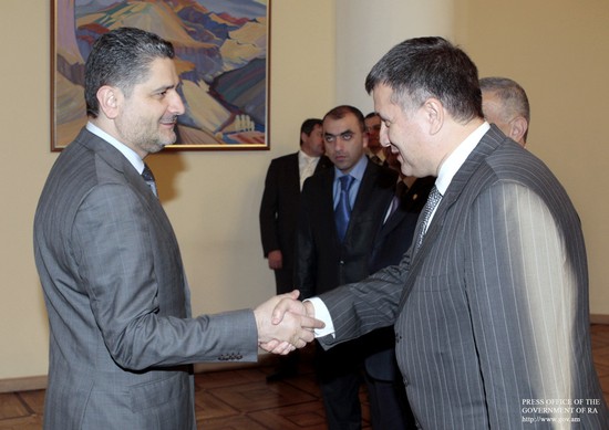Պաշտոնական լրահոս