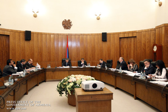 Մեկնարկել է ՀՀ պետական կառավարման մարմինների 2013 թ. գործունեության հաշվետվությունների քննարկումը