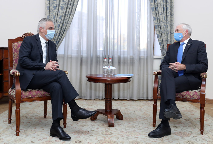 Փոխվարչապետ Մհեր Գրիգորյանն ընդունել է Հայաստանում իր առաքելությունն ավարտող ՄԱԿ մշտական համակարգողի