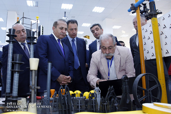 Վարչապետի մասնակցությամբ բացվել է «Արմենիա էքսպո 2014» առևտրաարդյունաբերական ցուցահանդեսը
