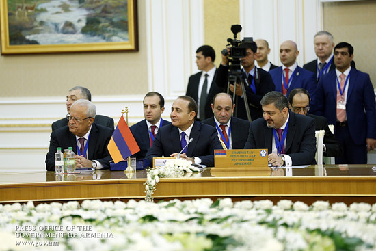 Վարչապետ Հովիկ Աբրահամյանը մասնակցել է ԱՊՀ երկրների կառավարությունների ղեկավարների խորհրդի նիստին