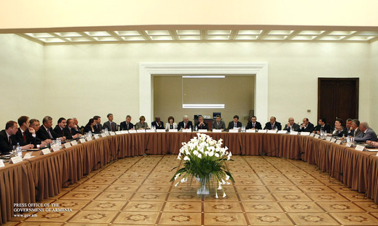 Վարչապետը և ՄԱԿ-ի փախստականների հարցերով գերագույն հանձնակատարը քննարկել են փախստականների խնդիրները