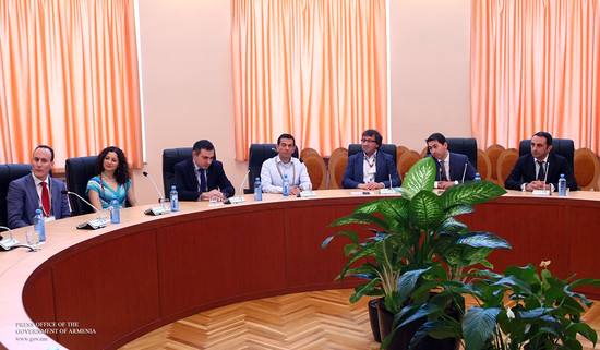Տիգրան Սարգսյանը հանդիպել է «Էրնսթ ընդ Յանգ» գլոբալ կազմակերպության հայազգի բարձրաստիճան ներկայացուց