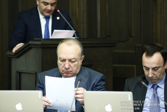 Ախտորոշումը ճշտելու նպատակով հիվանդը կկարողանա արտահանել իր արյունը և դրա բաղադրամասերը Մինչև 18 տար