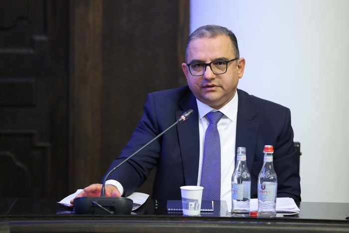 Անկանխիկ եղանակով վճարումներից կենսաթոշակառուներին հետվճարը 10%-ի փոխարեն կսահմանվի 12 %, իսկ հետվճա