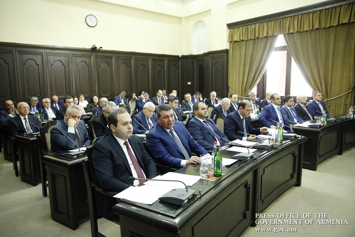 Ոչ աշխատանքային օրերին համապատասխան  պետական մարմինները կշարունակեն տնտեսվարողներին ծառայություններ 