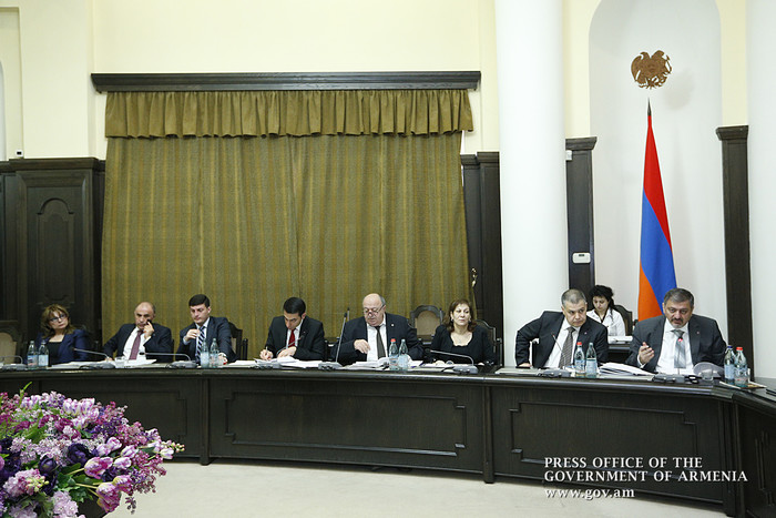Քննարկվել է ՀՀ էներգետիկայի և բնական պաշարների նախարարության 2014 թ. գործունեության հաշվետվությունը