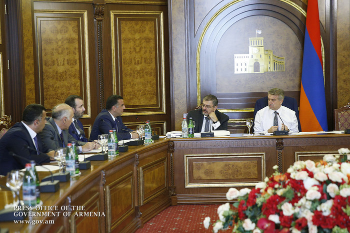 Շարունակվում են  ՀՀ 2017 թ. պետական բյուջեի նախագծի շուրջ քննարկումները
