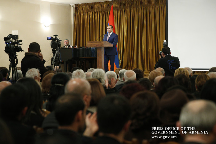 Վարչապետը ներկա է գտնվել «Գլաձոր» համալսարանի հիմնադրման 25-ամյակին նվիրված միջոցառմանը