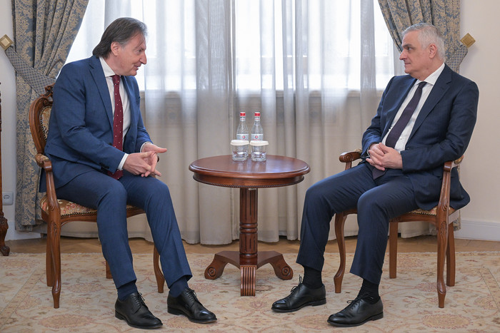 Փոխվարչապետ Մհեր Գրիգորյանն ընդունել է Իտալիայի դեսպանին