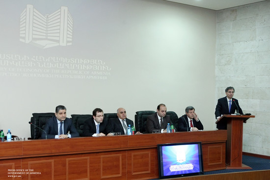 Պետությունը գործարարներին հրավիրում է երկխոսության