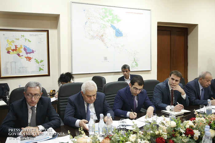 Կարեն Կարապետյանը ծանոթացել է ջրային տնտեսության պետական կոմիտեի գործունեության արդյունքներին
