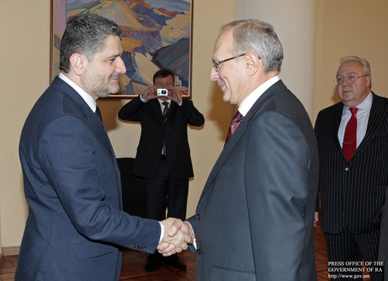 Պաշտոնական լրահոս