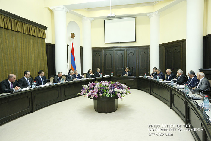 Կառավարությունում քննարկվել են քաղաքաշինության ոլորտի զարգացմանը վերաբերող հարցեր