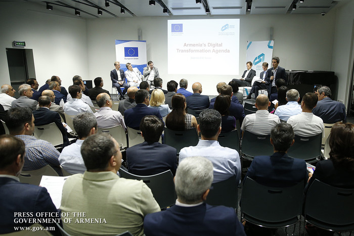 Կարեն Կարապետյանը մասնակցել է «Հայաստանի թվայնացման օրակարգ» աշխատաժողովին