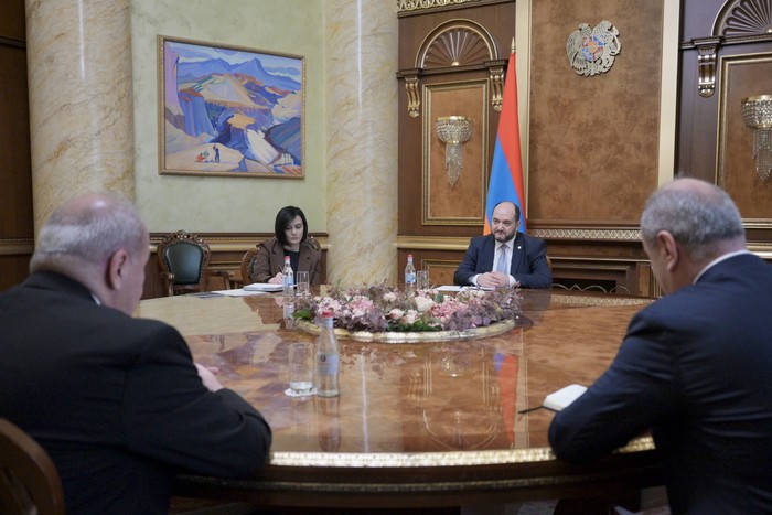 Վարչապետի աշխատակազմի ղեկավարն ընդունել է Հայաստանում Վրաստանի նորանշանակ դեսպանին