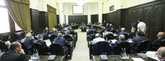 Կառավարության նիստում մանրամասներ են  ներկայացվել  Կոռուպցիայի դեմ պայքարի խորհրդի նիստերում քննարկվ