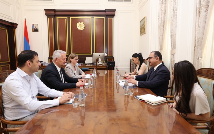Փոխվարչապետ Տիգրան Խաչատրյանը  հրաժեշտի հանդիպում է ունեցել Գերմանիայի դեսպանի հետ