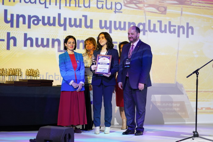 Արայիկ Հարությունյանը մասնակցել է ՏՏ բնագավառում ամենամյա կրթական պարգևների հանձնման արարողությանը