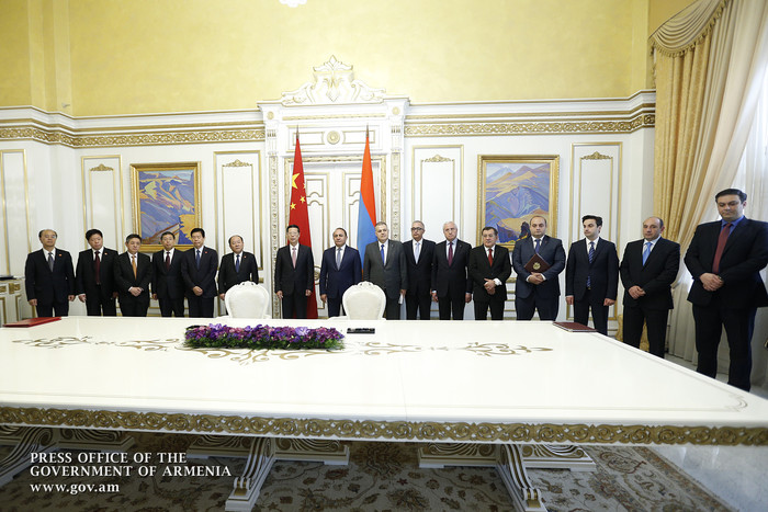 Կառավարությունում ստորագրվել են հայ-չինական համագործակցության զարգացմանը վերաբերող փաստաթղթեր