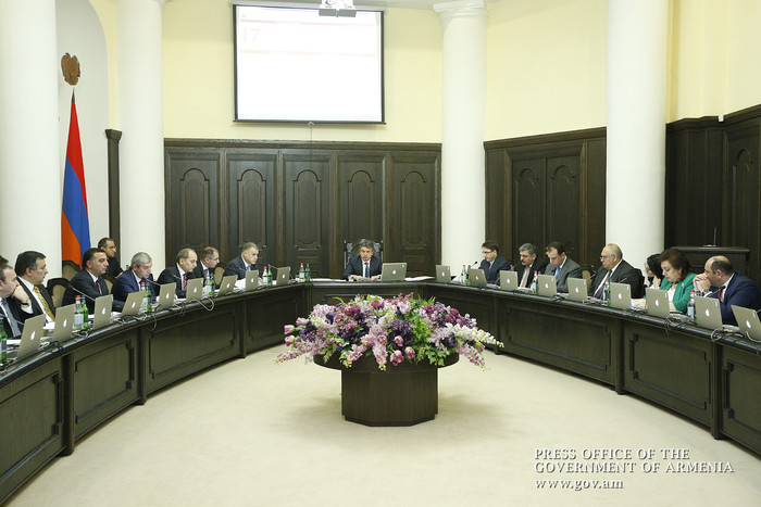 Վարչապետը հանձնարարել է առաջարկություններ ներկայացնել ներմուծումը տեղական արտադրությամբ փոխարինելու 