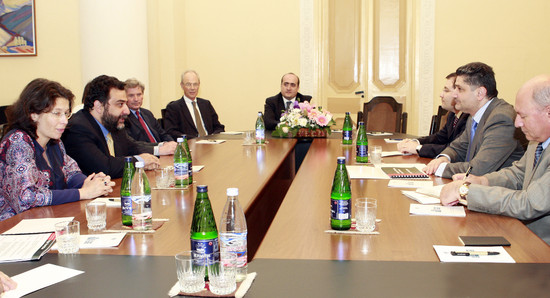 Պաշտոնական լրահոս