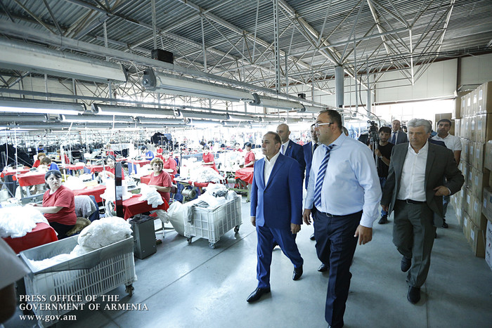 Վարչապետ Հովիկ Աբրահամյանն աշխատանքային այցով Շիրակի մարզում էր