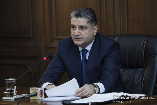 Վարչապետ Տիգրան Սարգսյանը ՀՀ Ազգային ժողովի մշտական հանձնաժողովների համատեղ նիստում ներկայացրել է 20