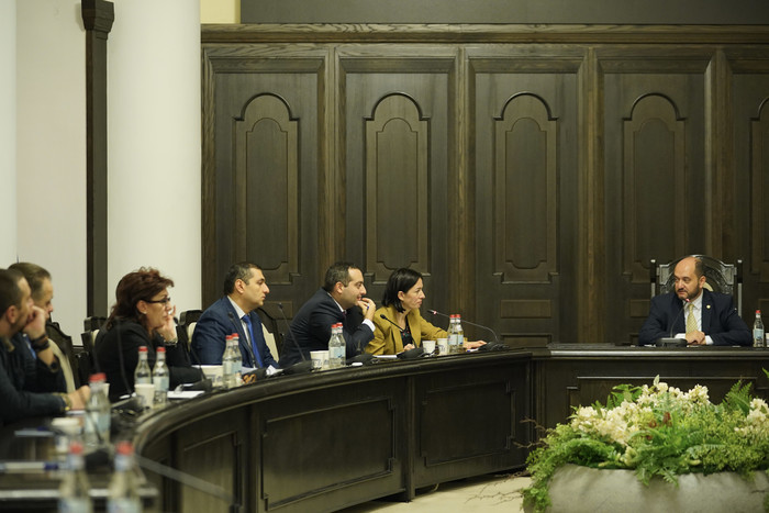 Կայացել է Սերգեյ Փարաջանովի ծննդյան 100-ամյակի հոբելյանական հանձնաժողովի առաջին նիստը