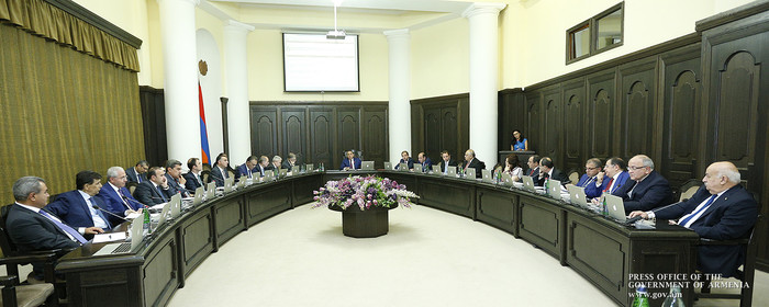 Կառավարության նիստում մանրամասներ են  ներկայացվել  Կոռուպցիայի դեմ պայքարի խորհրդի նիստերում քննարկվ