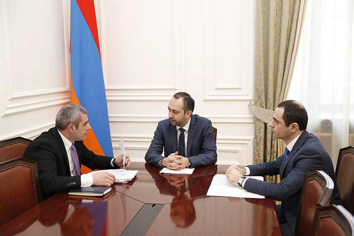 Էդուարդ Աղաջանյանին է ներկայացվել կորոնավիրուսի ներթափանցումը կանխելուն ուղղված վերահսկողական աշխատա
