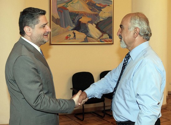 Պաշտոնական լրահոս