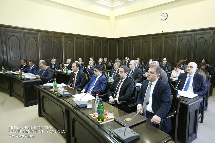Վարչապետը հանձնարարել է կարգավորել փոքր ՀԷԿ-երի ոլորտը